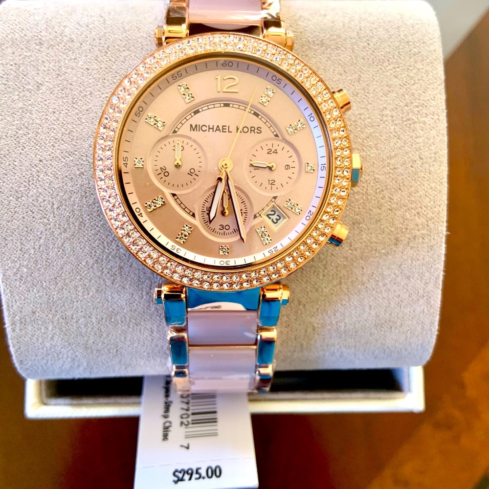 NIB Michael Kors Parker Rose Gold-Tone Blush Watch. Christmas gift anyone?